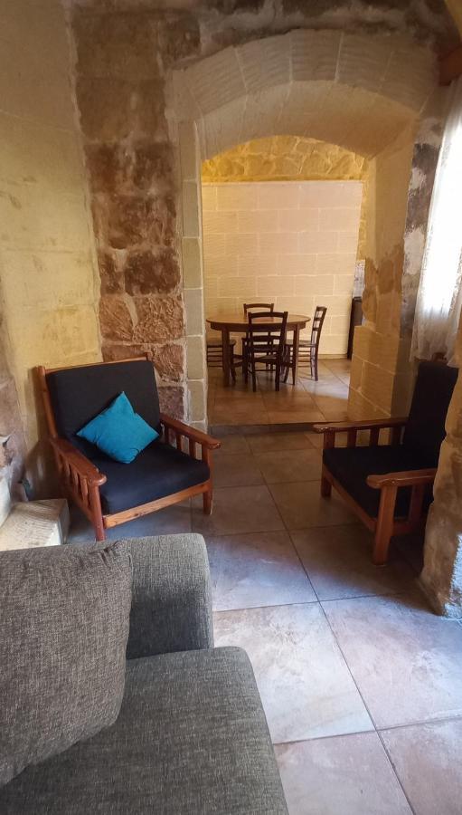 Ta Lucia Farmhouse With Private Pool And Bbq Santa Lucija (Gozo) Exterior photo
