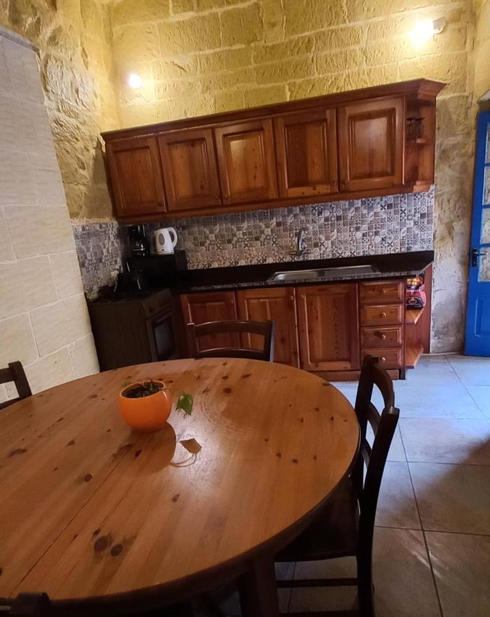 Ta Lucia Farmhouse With Private Pool And Bbq Santa Lucija (Gozo) Exterior photo